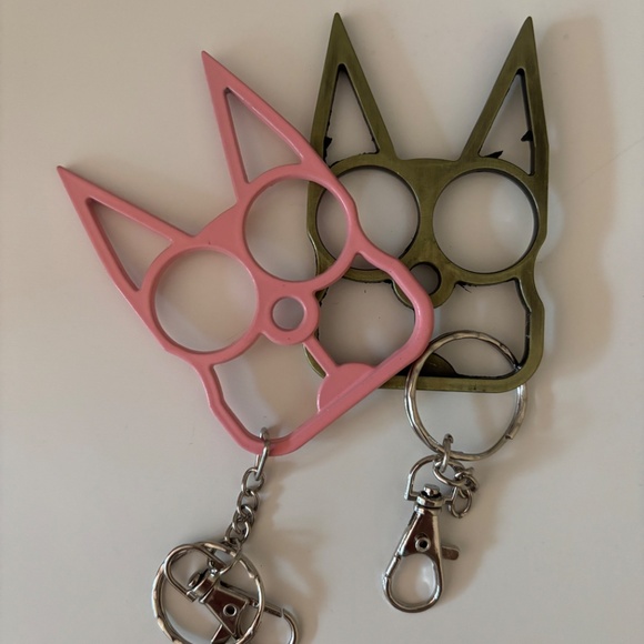 2 Cat Ears Metal Knuckle Protection! 2, Personal Safety Keychains, Self Defense - Picture 1 of 1